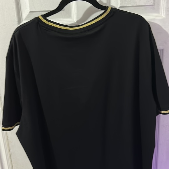 Balmain Black T shirt XXXL (Fits like a XXL) with gold details around collar - Picture 2 of 3
